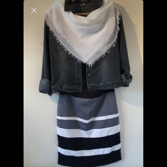 Sz4 stretch Cleo petites striped skirt - Picture 1 of 8